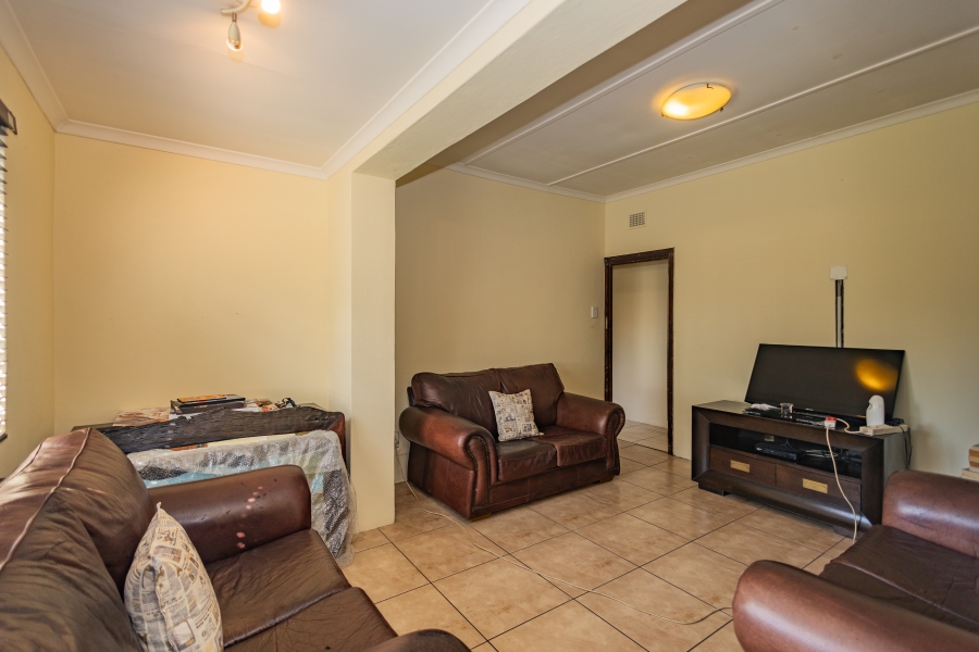 5 Bedroom Property for Sale in Ruyterwacht Western Cape